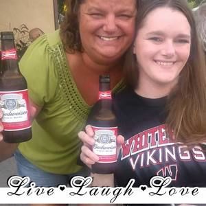 Meet your Posher, Kendra